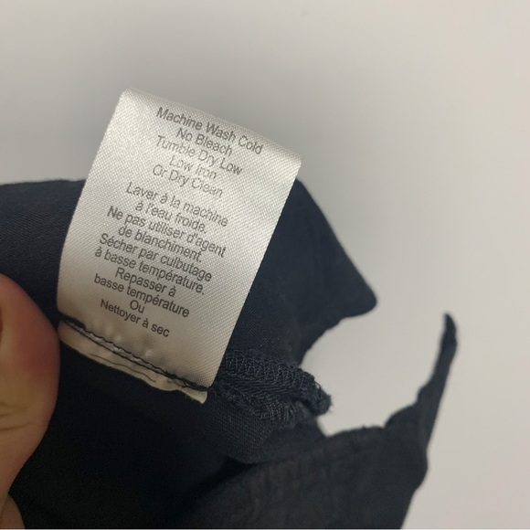 ARITZIA Talula Black Shorts Size 2 - Picture 6 of 9